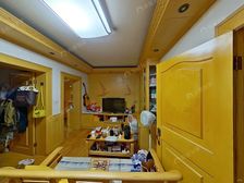 行知小两房,下宁桥口,交通方便,装修清爽,诚心出售