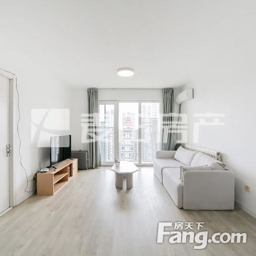  ���籱�� 1��1��1�� 84ƽ��װ�� 8300Ԫ/�� 