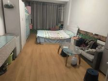 花香维也纳 近医院 中间楼层 带电梯 精装可拎包入住 满二