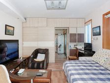 晋元一口价房源 人在国外 急抛处理 阳台特别多