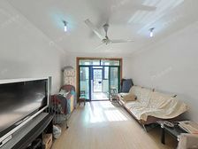 环境优美,一楼带大花园,小区位置好,不考路,安静,诚意出售。