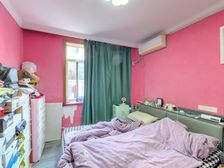 永德小区 满五,近23号线和步行街 一楼带院子随时看