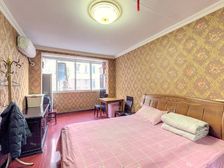 永德小区 税费少,楼层低,业主保养的比较好,可拎包入住