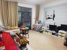 五一广场附近伍家岗实验小学江天一色 精装三房 电梯房