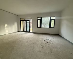 双珑原著府5室2厅3卫南朝向650.0万元/套出售