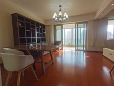 仁恒3期靠河4房带全明衣帽间有车位房东说了价格面谈接受市场价