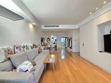 华丽家族花园10楼,房东买好别墅,房子一定要卖掉,价格您说算