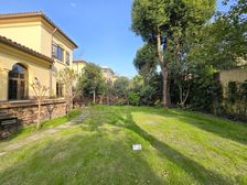 房东已经在香港定居,需要变现,是一定要卖掉,价格您说了算