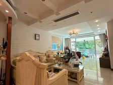 浦洋锦绣路天安花园196平南北通透四居 精装底层满五