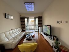 仁恒3期20楼112平可改3房有车房东说了接受市场价成交