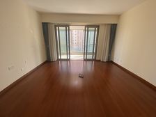 正南仁恒河滨城4室2厅精装修