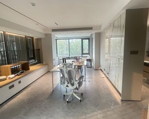 万科朗拾3室2厅2卫南朝向302.0万元/套出售