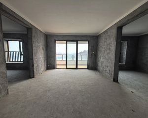姚江湾3室2厅2卫南朝向510.0万元/套出售
