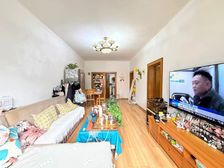 渝中区 金刚塔小区 二房 55万