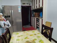 东方之骄4室2厅2卫南朝向42.0万元/套出售