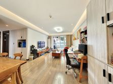 万科精装三房,次新盘,户型方正,采光好