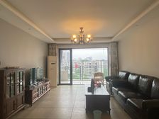 东和春天西区精装三房 中层采光好 满二省税费