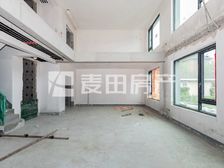 南北通透湖光玖里4室2厅