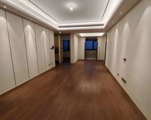 万象华府二期4室2厅2卫南朝向390.0万元/套出售