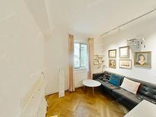 万体馆 中间楼层 南北通 两房一厅 交通便利