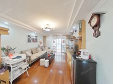 新出好房 店长力推 3楼采光视野好 业主诚心 看房方便