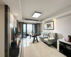 鲁能公馆2区 3室2厅 南