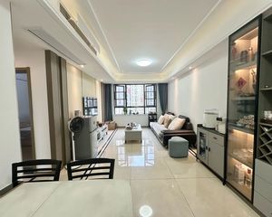 鲁能公馆2区 3室1厅 南