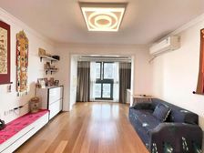 品质小区带产权车位。,业主置换急售楼层好