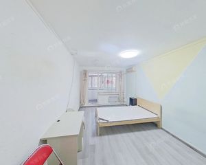 三源里当年试点楼钢混框架结构南北通透黄金三层