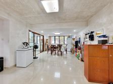 盘门景区多层洋房,采光好,精装修保养好.诚心出售