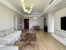 御龙山二期 4室2厅 西南