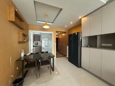 精装大三房,户型好,看小区中庭,视野好