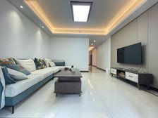 龙泉驿区 世茂城三期 四房 205万