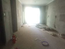 正弘美林苑 89平小三室 带车位 无贷款 随时过户