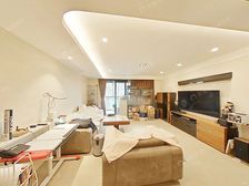 古北 南北通透 交通便利 医疗配套成熟 产权清晰 装修好