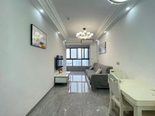 渝中区 罗宾森尚城华府 二房 123万