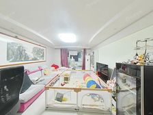 世界名园电梯房三居室低楼层 诚心出售