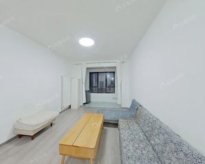 钥匙房源,万达附近地铁1号线旁,次新房小区