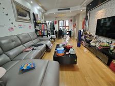 喜欢简单,不会凌乱喜欢低调,不会张扬恒盛鼎城圣都汇2室 南北