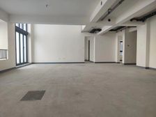 天府新区 蔚蓝卡地亚花园城蔚蓝阁A区 四房 600万