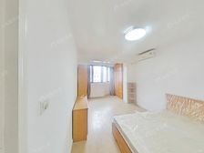 大两房有key 稀有户型 低总价 专人委托仅一家 看房找小李