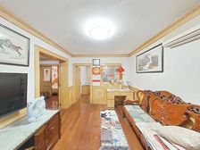 双南全明大两房,双阳台,前后无遮挡,边套客厅带窗,一梯两户