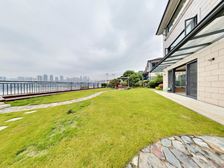 南滨路上 独栋别墅 次新装修 前后大花园无遮挡