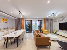 巴南区 碧桂园保利云禧一期 四房 258万