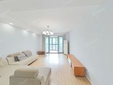 带花园 带院子 小区中间位置 前后不靠马路的