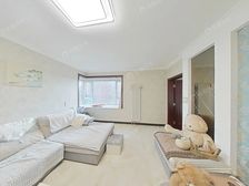 房山城关+原香漫谷三区+三居室+双卫+东南北边户+七层南北向