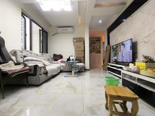 业主急卖,南北户型 看中庭 性价比高