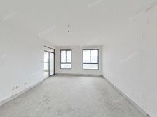 五星力荐万科物业清水房,送产权车位,一梯一户,视野好