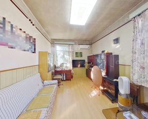 中关村科育小区三居室全明户型诚意出售