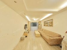 实用三房,带大花园,不靠路,很安静,多层洋房,德房率高